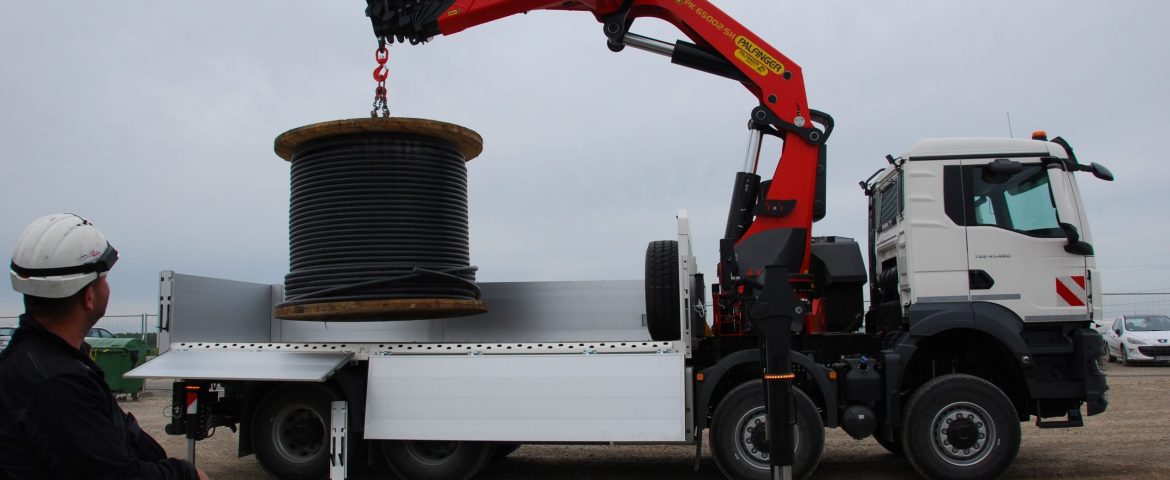 Palfinger dizalica na gradilištu najvećeg vetroparka u Srbiji