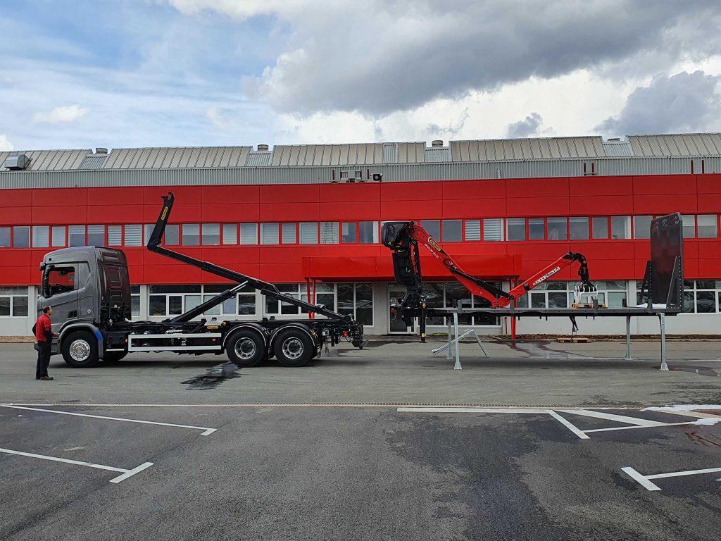 Jedan kamion – dve nadgradnje