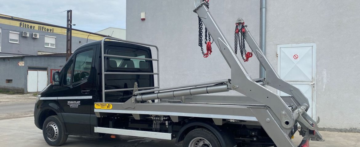 Samopodizač kontejnera PK4 za JOVAN PLAST Subotica