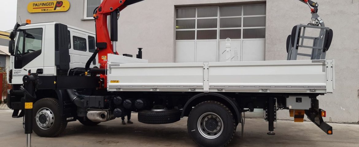 Kamionska nadgradnja sa Palfinger PK 23500 i korpom za Elektromontažu