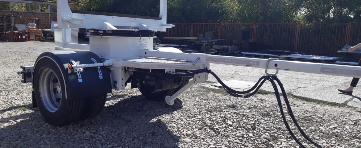 PST100 jednoosovinska prikolica za Imperial Buildings