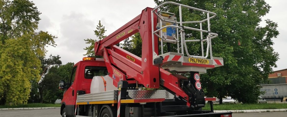 Palfinger radna korpa P240A za DPS Beograd