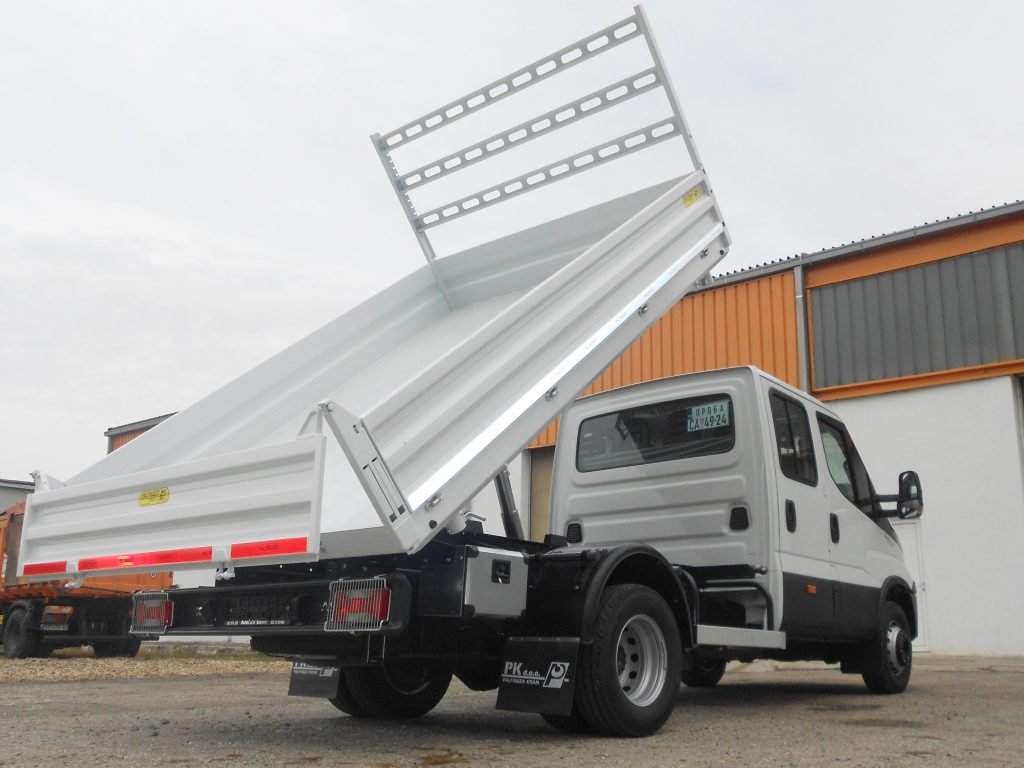 Trostrani kiper TK10-3.1 za Beogradske pijace